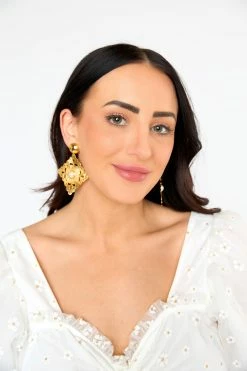 Rombo Statement Earrings - Pearl -US Skirt Sales Store 0D5A1740