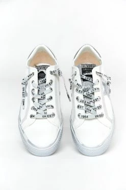 Alive Sneaker - White -US Skirt Sales Store 0D5A1846