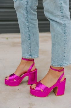 Dolce Vita Wessi Heel - Electric Pink