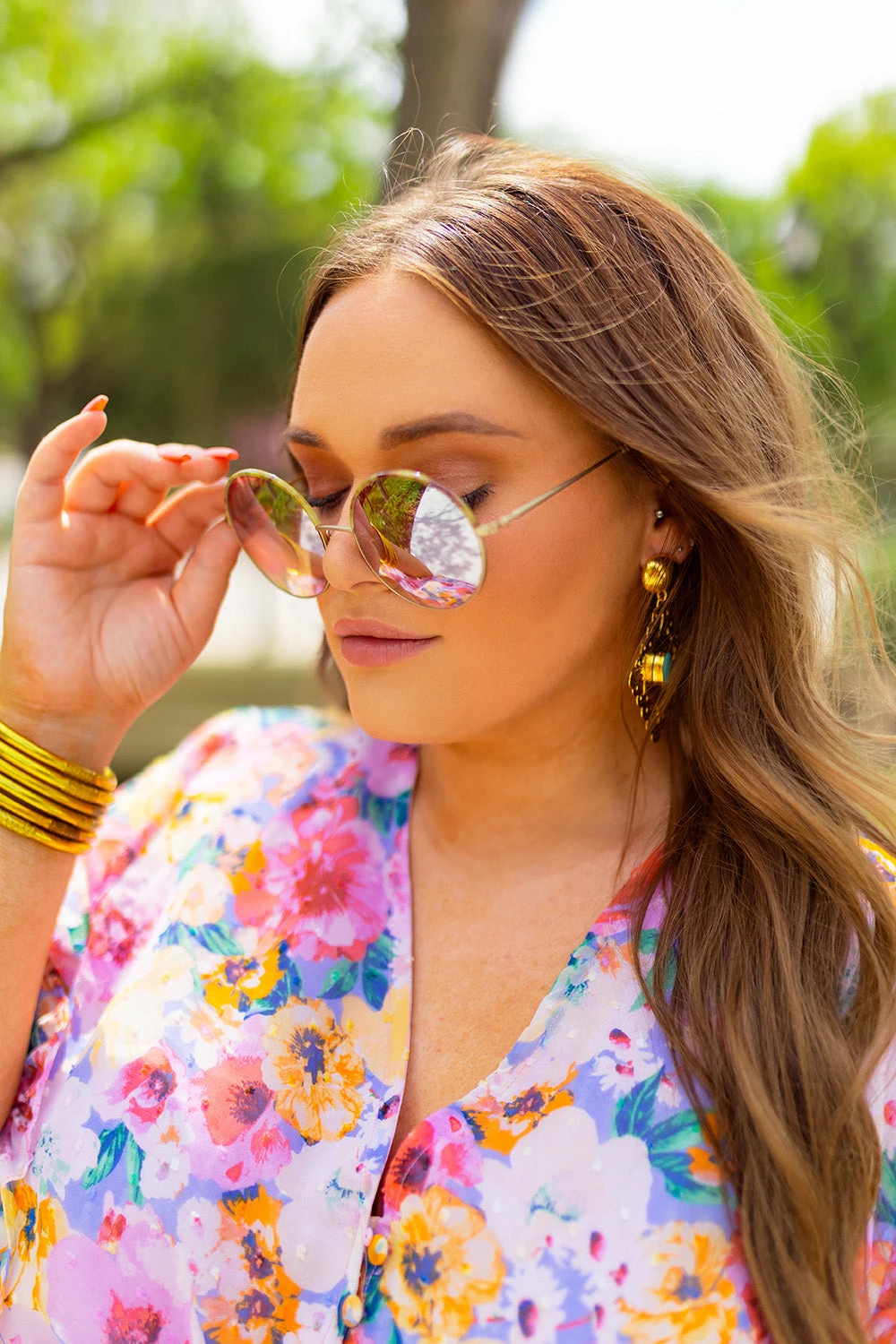 BuddyLove Farrah Round Metal Sunglasses - Pink 4 BuddyLove Farrah Round Metal Sunglasses - Pink - Image 2