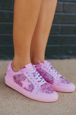 Alexis Glitter Sneaker - Hot Pink