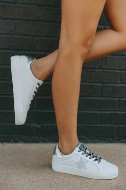 Liz Sneakers - White 8 Liz Sneakers - White -US Skirt Sales Store 0D5A7523