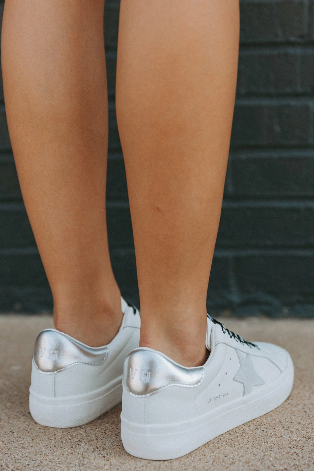 Liz Sneakers - White 6 Liz Sneakers - White - Image 4