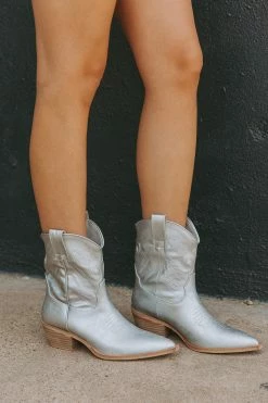 Zahara Western Boot - Silver 8 Zahara Western Boot - Silver -US Skirt Sales Store 0D5A7730