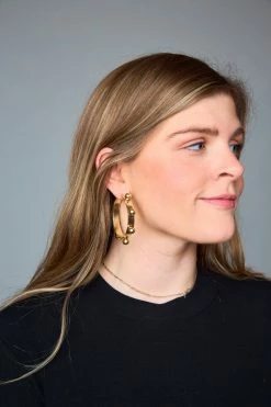 Jamie Large Hoop Earrings - Gold -US Skirt Sales Store 0D5A7858
