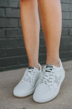 Wrenley Sneakers - White 13 Wrenley Sneakers - White -US Skirt Sales Store 0D5A8049 70832161 188d 4b5f a380 3a282424a5e3