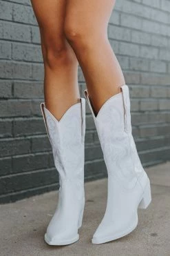Dagget Western Boot - White -US Skirt Sales Store 0D5A8064