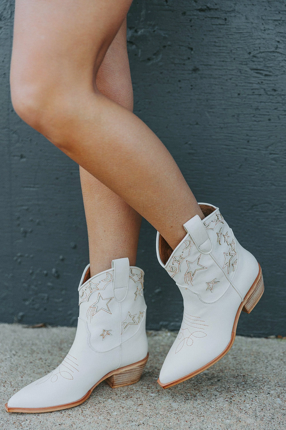 Valencia Star Western Boot - Cream 4 Valencia Star Western Boot - Cream - Image 2