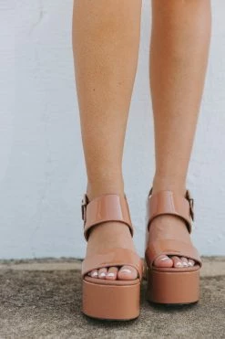 Moody Patent Platform Heel - Warm Blush -US Skirt Sales Store 0D5A8545