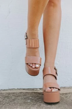 Moody Patent Platform Heel - Warm Blush -US Skirt Sales Store 0D5A8546