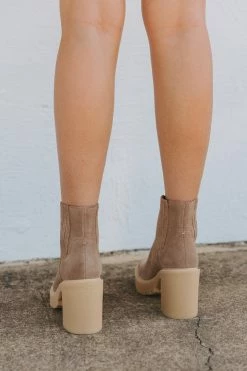 Dolce Vita Caster H2O Booties - Mushroom -US Skirt Sales Store 0D5A8587