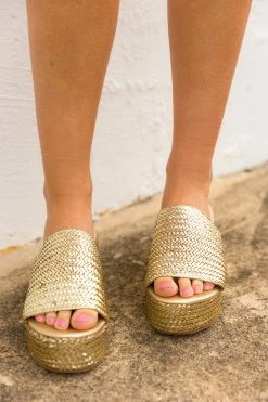 Matisse Peony Platform Sandals - Gold 8 Matisse Peony Platform Sandals - Gold -US Skirt Sales Store 0D5A8950