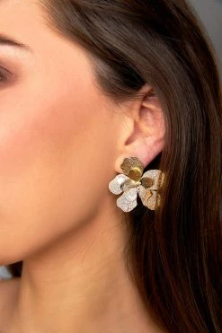 Jasmine Flower Stud Earrings - Gold
