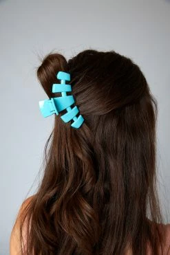 Teleties Medium Hair Clip - Baby Blue