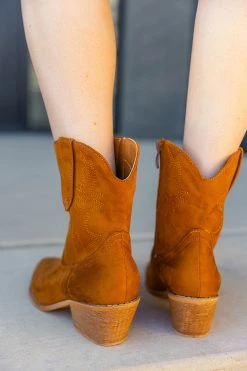 Healer Western Boot - Tan -US Skirt Sales Store 0D5A9752