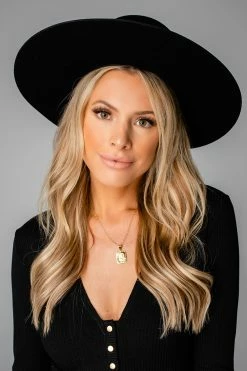 CHARLIE 1 HORSE High Desert Hat - Black -US Skirt Sales Store 2Q6A3140 d02ffa71 a59d 4089 84ab 90183511283f