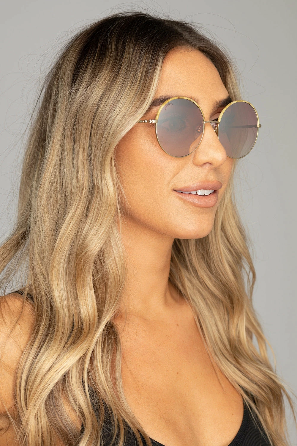 BuddyLove Farrah Round Metal Sunglasses - Pink 11 BuddyLove Farrah Round Metal Sunglasses - Pink - Image 9