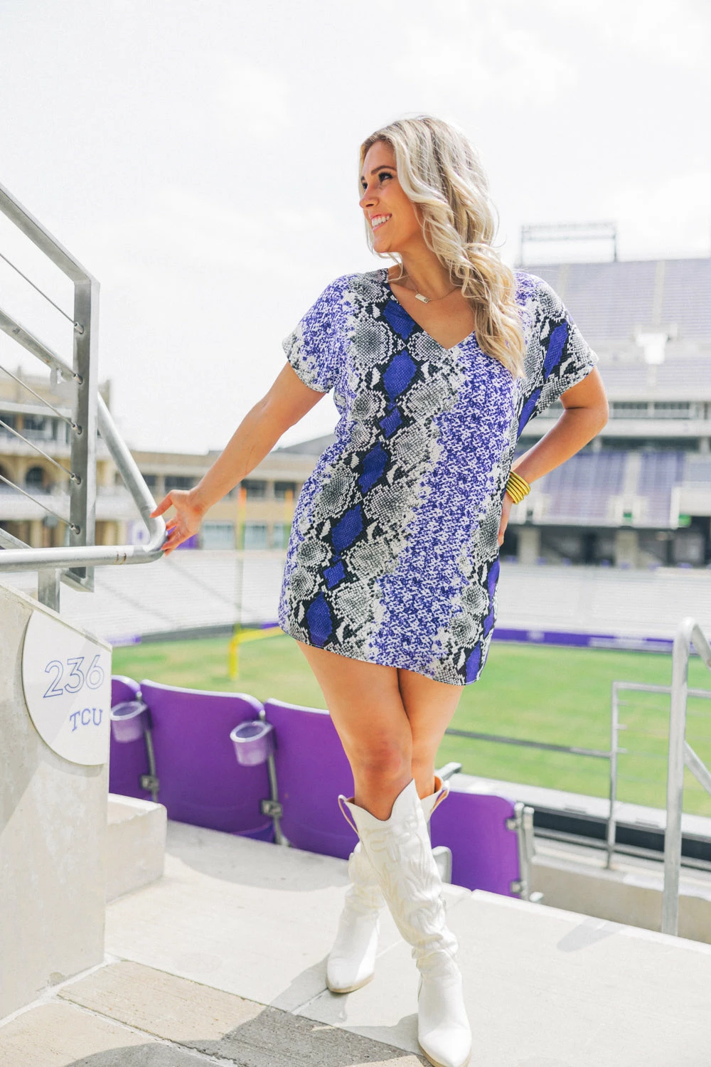 BuddyLove Baker V-Neck Shift Dress - Purple Boa 3 BuddyLove Baker V-Neck Shift Dress - Purple Boa