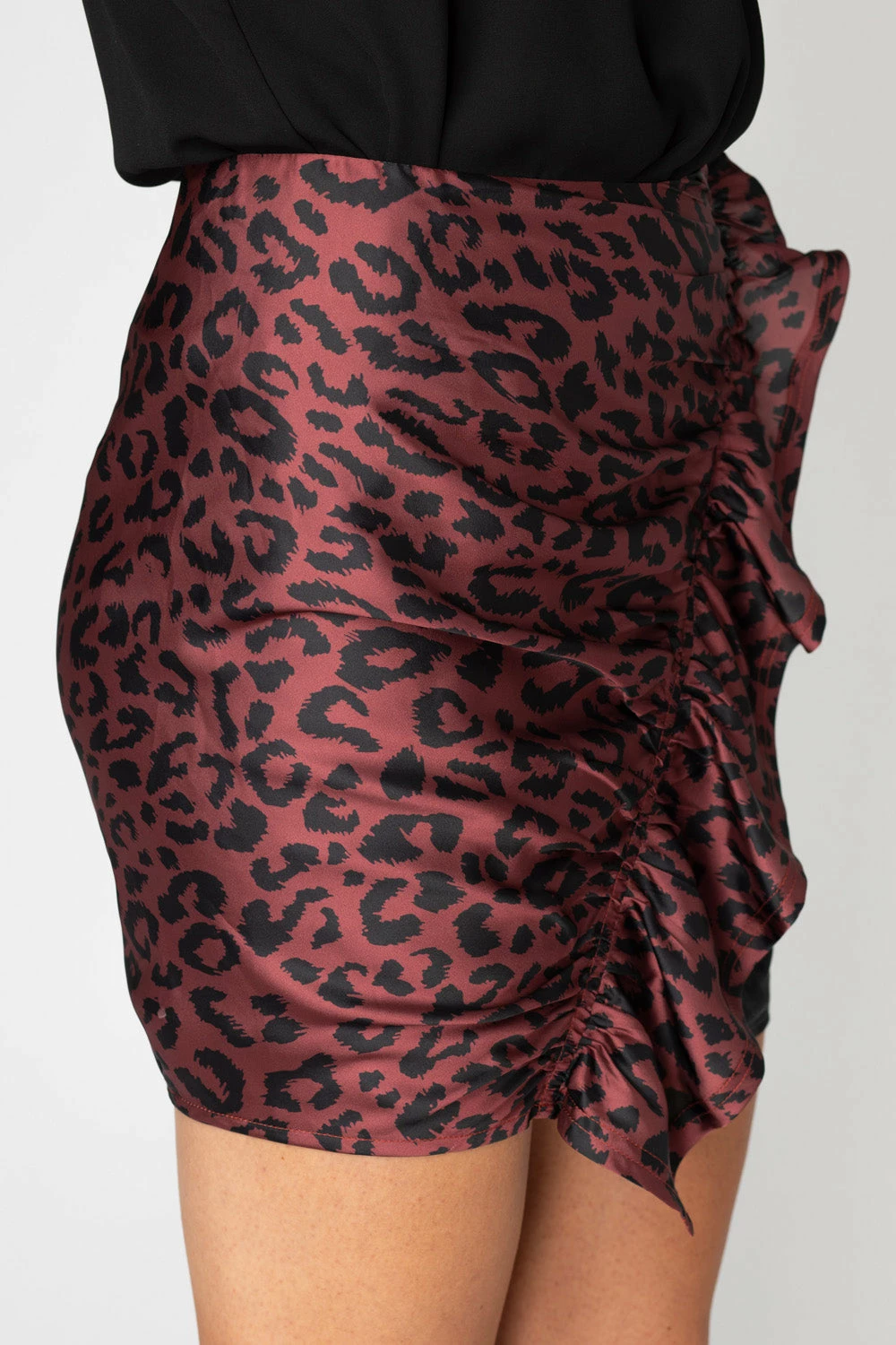 BuddyLove Hope Color Block Mini Skirt - Merlot Cat 6 BuddyLove Hope Color Block Mini Skirt - Merlot Cat - Image 4