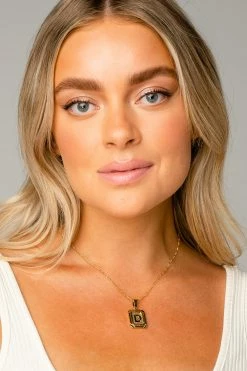 Bracha Initial Card Necklace - Gold