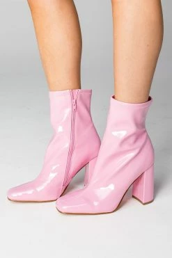 Steve Madden Lynden Patent Leather Booties - Pink